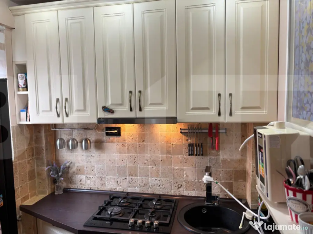 Apartament 1 camera, 39 mp, zona Intim 