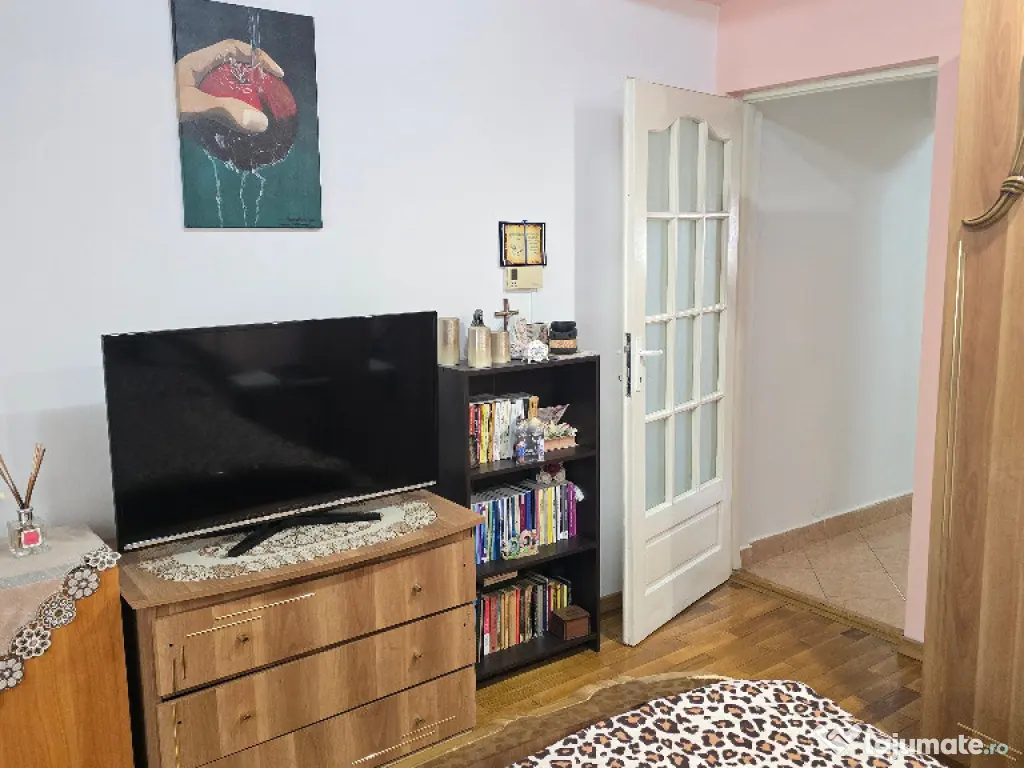 Vand apartament 3 camere decomandat in Deva, Pescarilor, parter inalt 