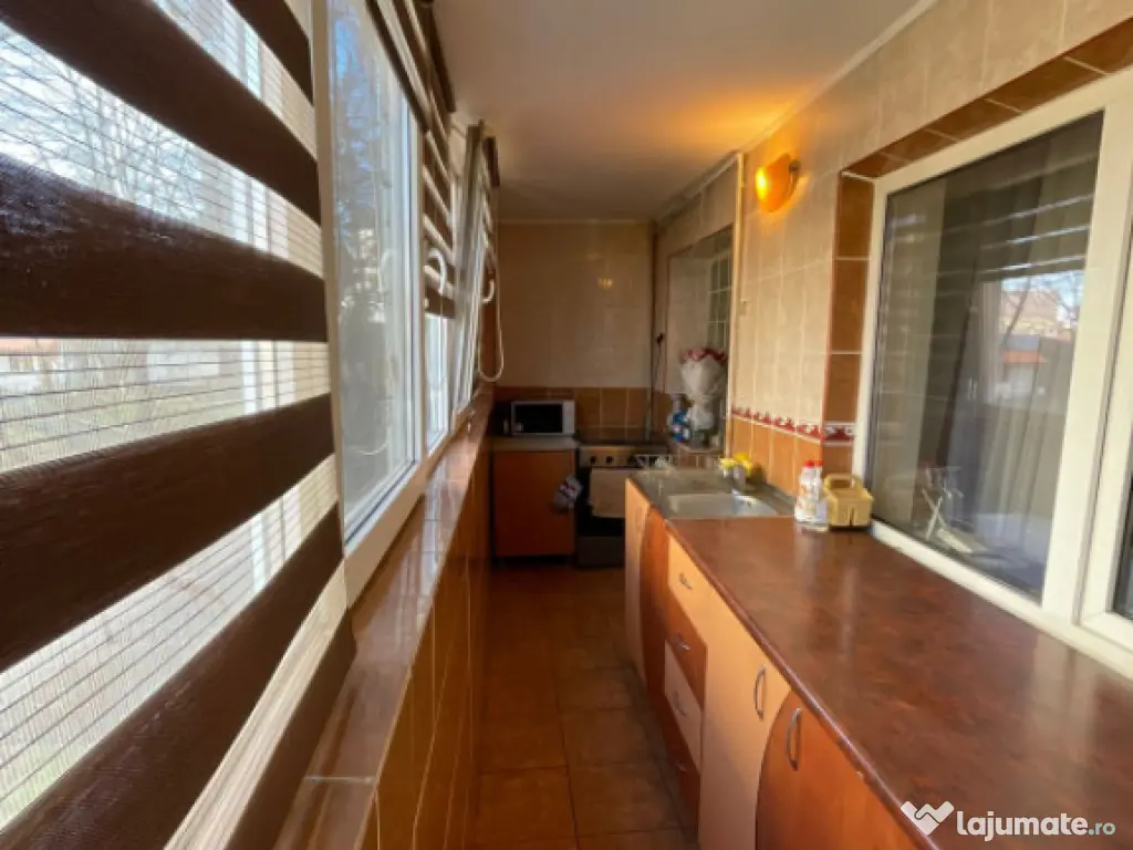 Apartament 2 camere, parter, zona Valea Rosie