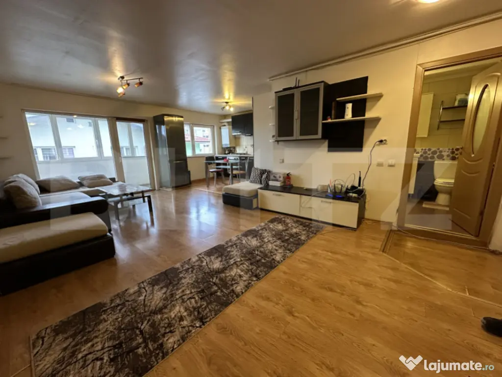 EXCLUSIV! Apartament 4 camere, 125 mp utili, parcare, strada 