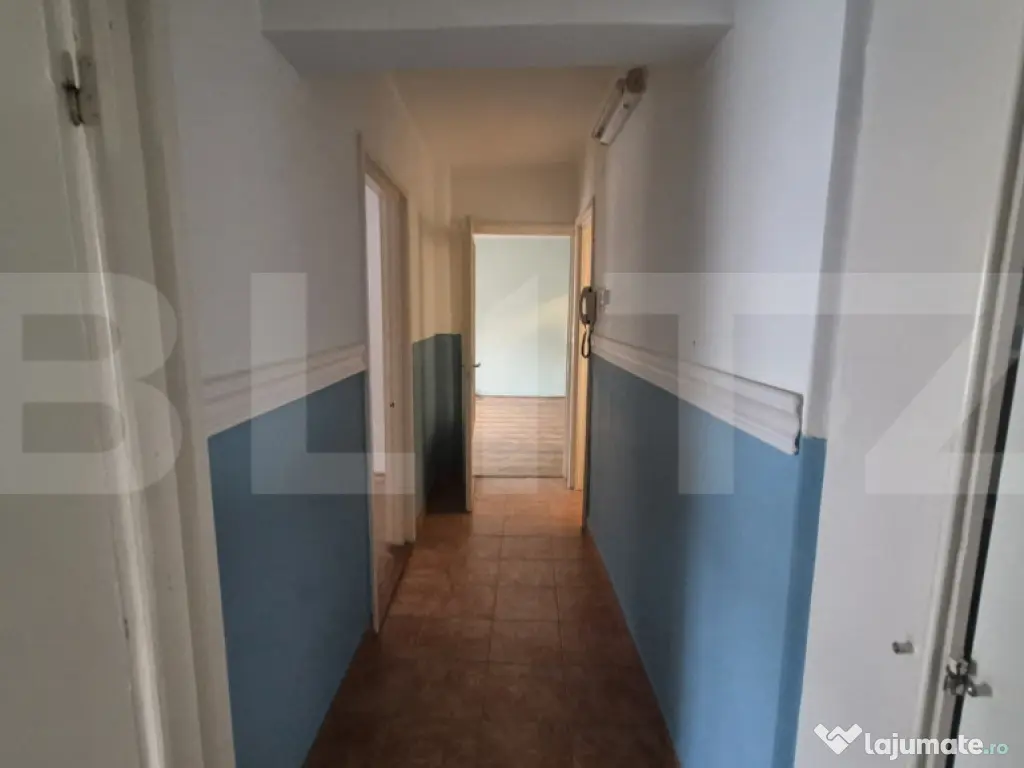 Apartament 3 camere de închiriat, 80 mp, zona Micro 16