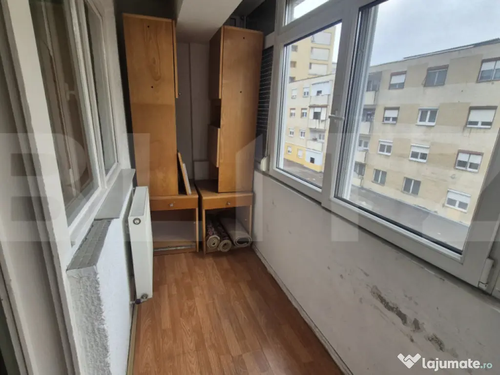 Apartament 3 camere de închiriat, 80 mp, zona Micro 16