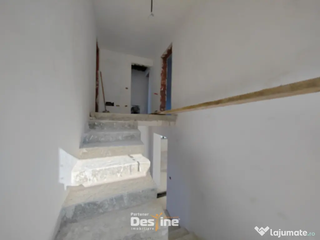 BÂRNOVA - Casă individuală P+M+POD, 145 mp + 789 mp teren