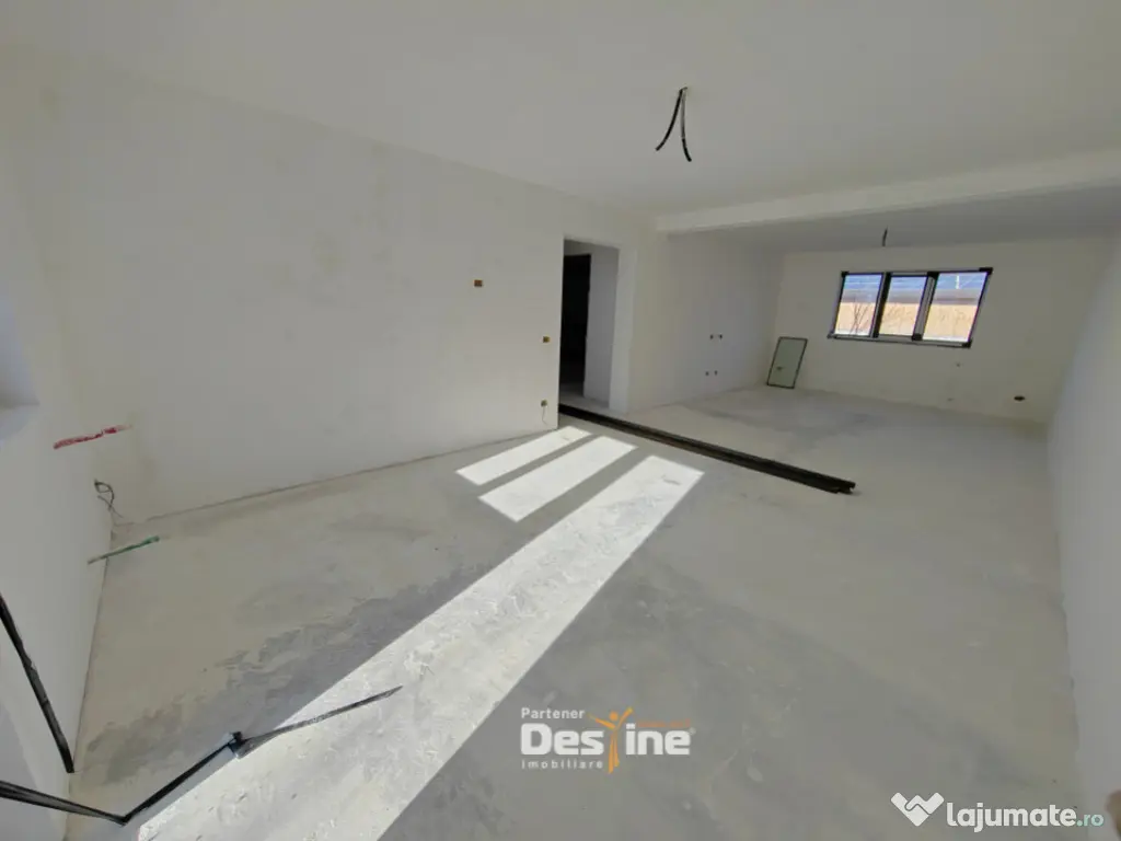 BÂRNOVA - Casă individuală P+M+POD, 145 mp + 789 mp teren