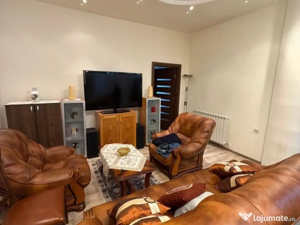 Casa P+1+M , Faleza Nord, pretabil Pensiune /Comercial 