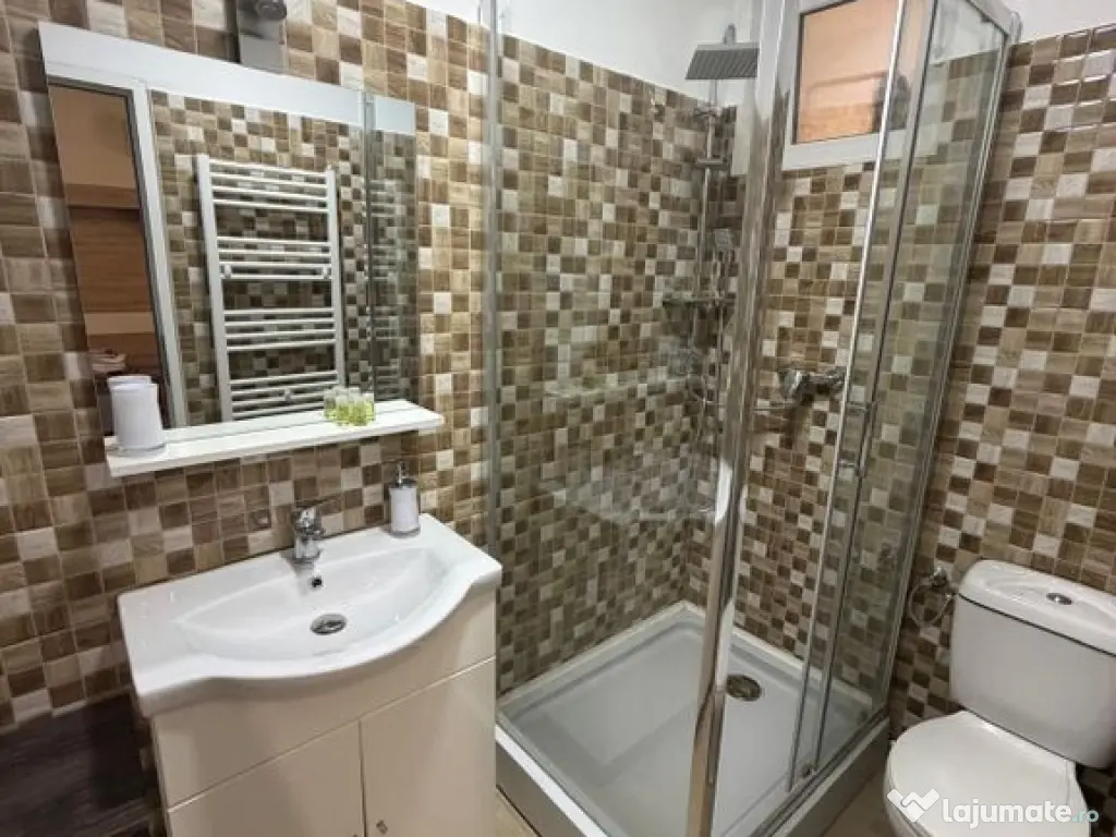 Casa P+1+M , Faleza Nord, pretabil Pensiune /Comercial 