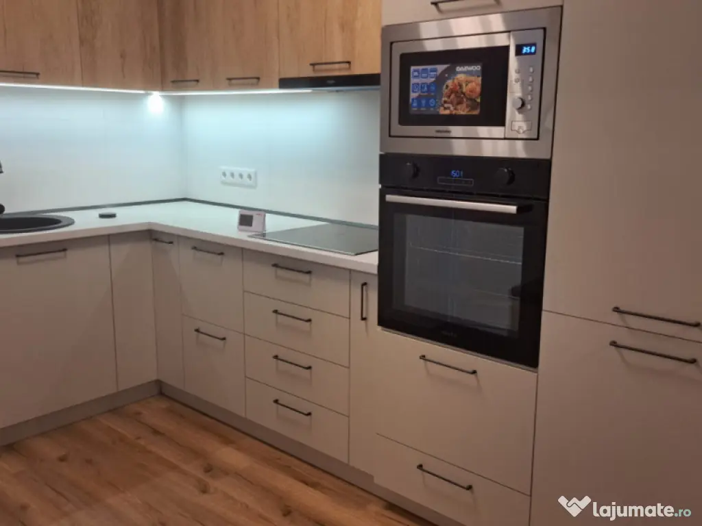 Apartament 2 camere, 58 mp, zona Vivo Mall 