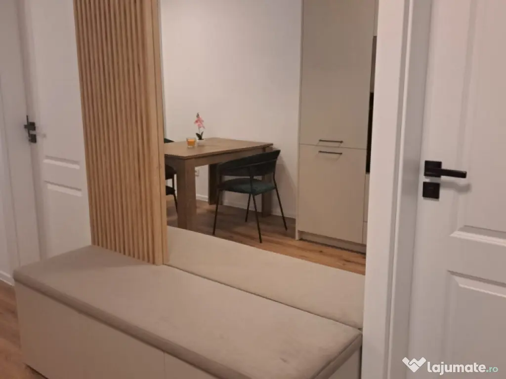 Apartament 2 camere, 58 mp, zona Vivo Mall 