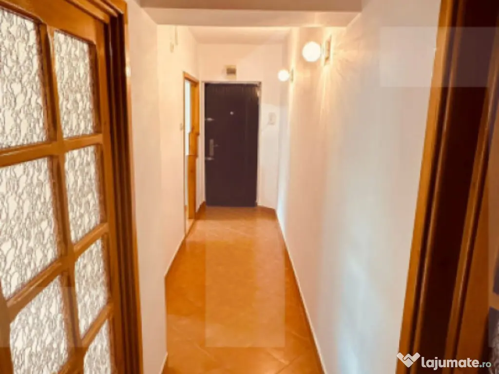 Apartament 2 camere, 55 mp utili, zona Central