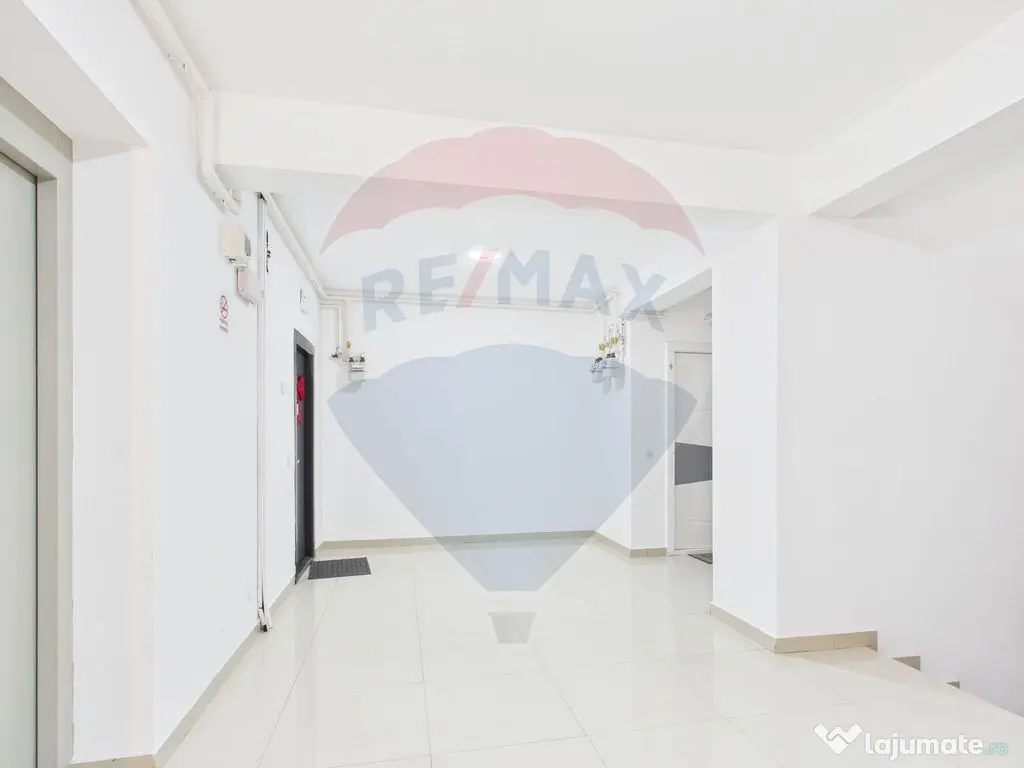 Apartament 3 camere 96 mp plus garaj subteran imobil 2016... 