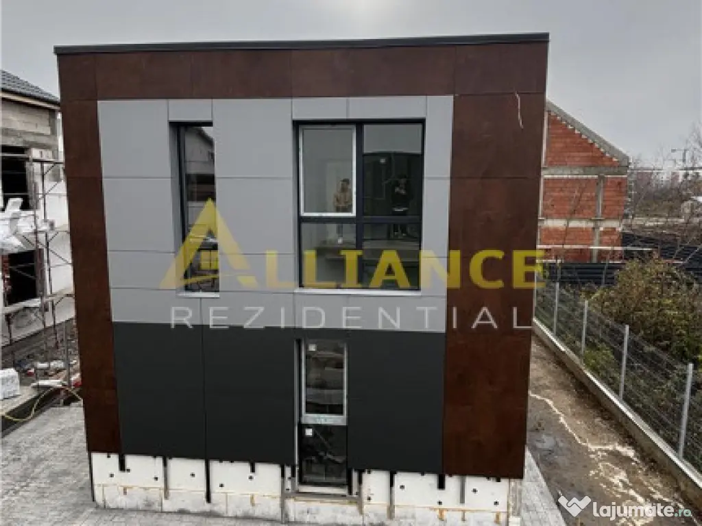 Vila 4 camere de aproape de Mega Image si campus scolar 