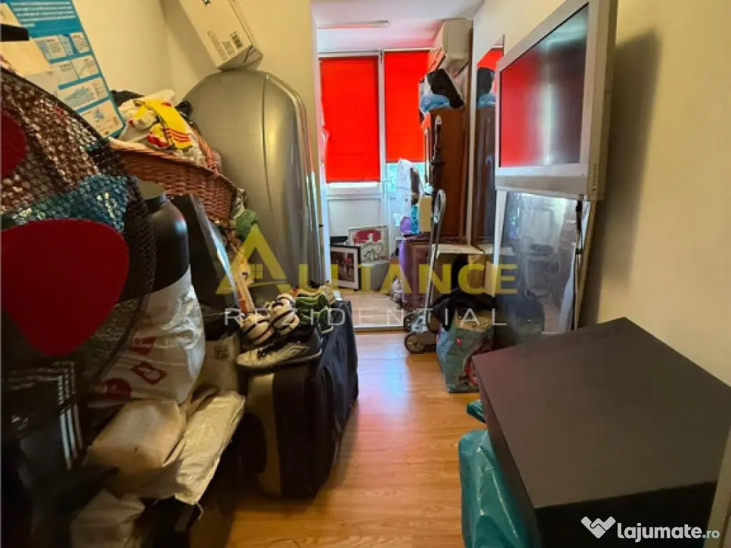 Apartament 2 camere etaj 1 zona Unirii centrala perfect pent 