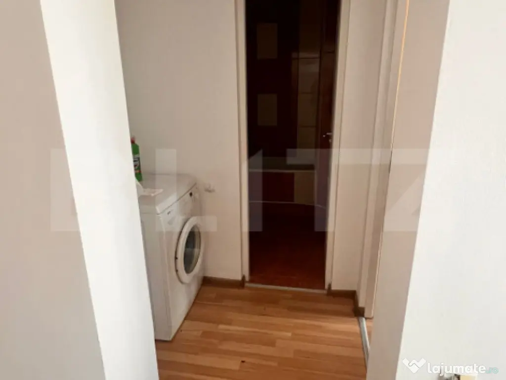 Apartament 2 camere semidecomandat 