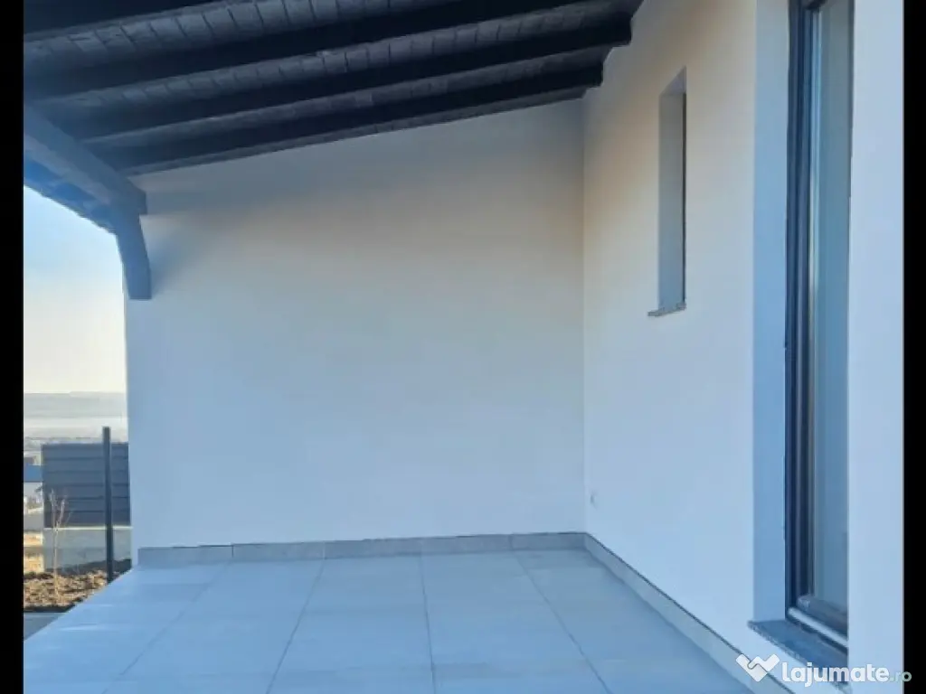 Casa / Vila ( P + 1) - Duplex Zona Ipotesti