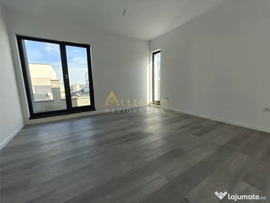 Casa individuala - 3 dormitoare, - 402 mp teren - Aviatorilo 