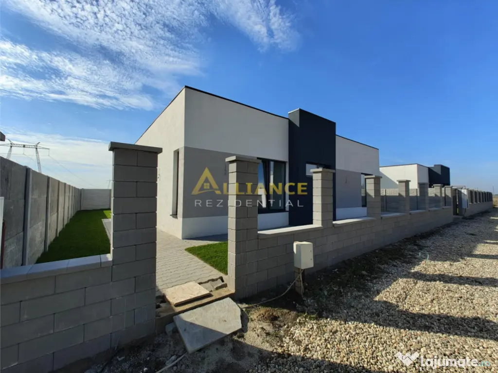 Casa individuala - 3 dormitoare, - 402 mp teren - Aviatorilo 