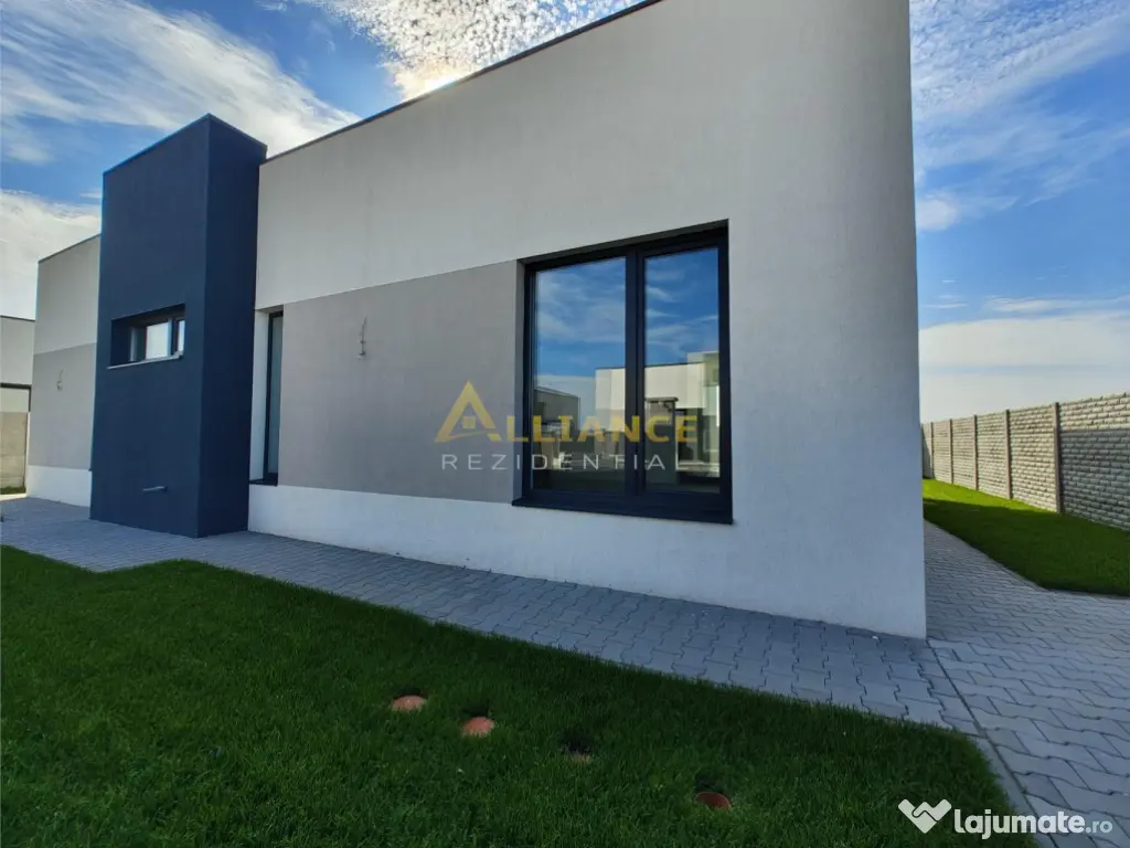 Casa individuala - 3 dormitoare, - 402 mp teren - Aviatorilo 