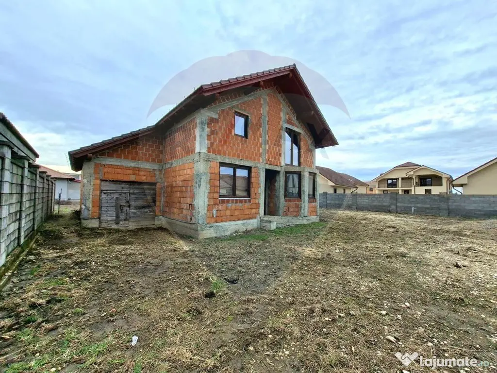 Casă în Vladimirescu, 5 camere, garaj, 1000 mp teren. C... 