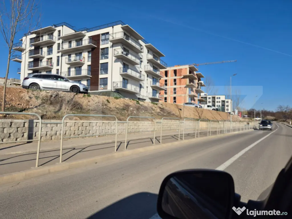 Apartament Lux 2 camere,53mp,etaj 3,zona cetatii 