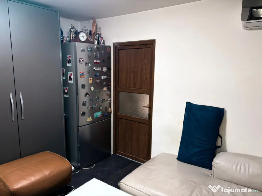 Apartament 2 camere, 26.83 mp, zona Piața Valea Roșie 