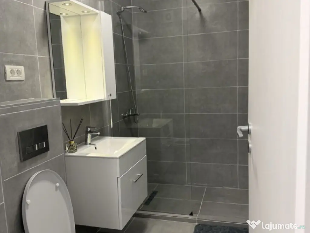 Berceni metrou biruintei 81 etaj 6 