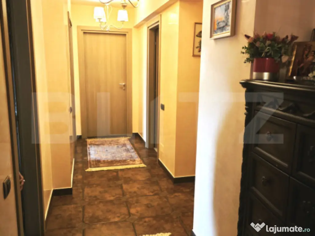 Apartament de lux 92 mp mobilat si utilat zona RAMADA Pitest