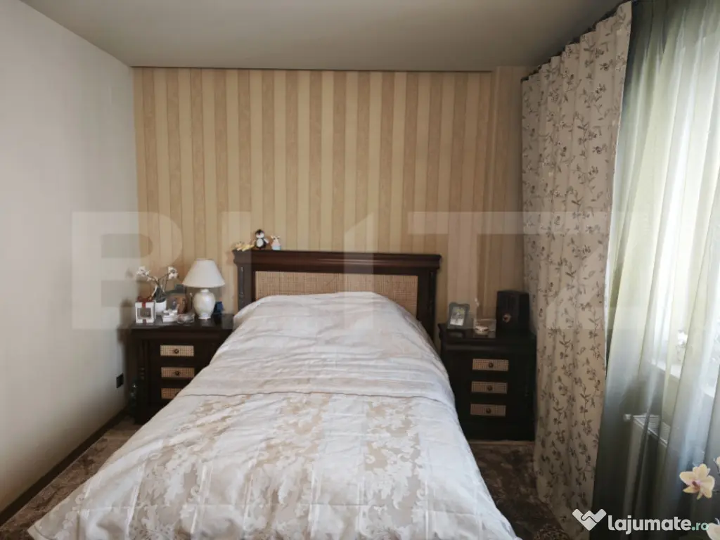 Apartament de lux 92 mp mobilat si utilat zona RAMADA Pitest