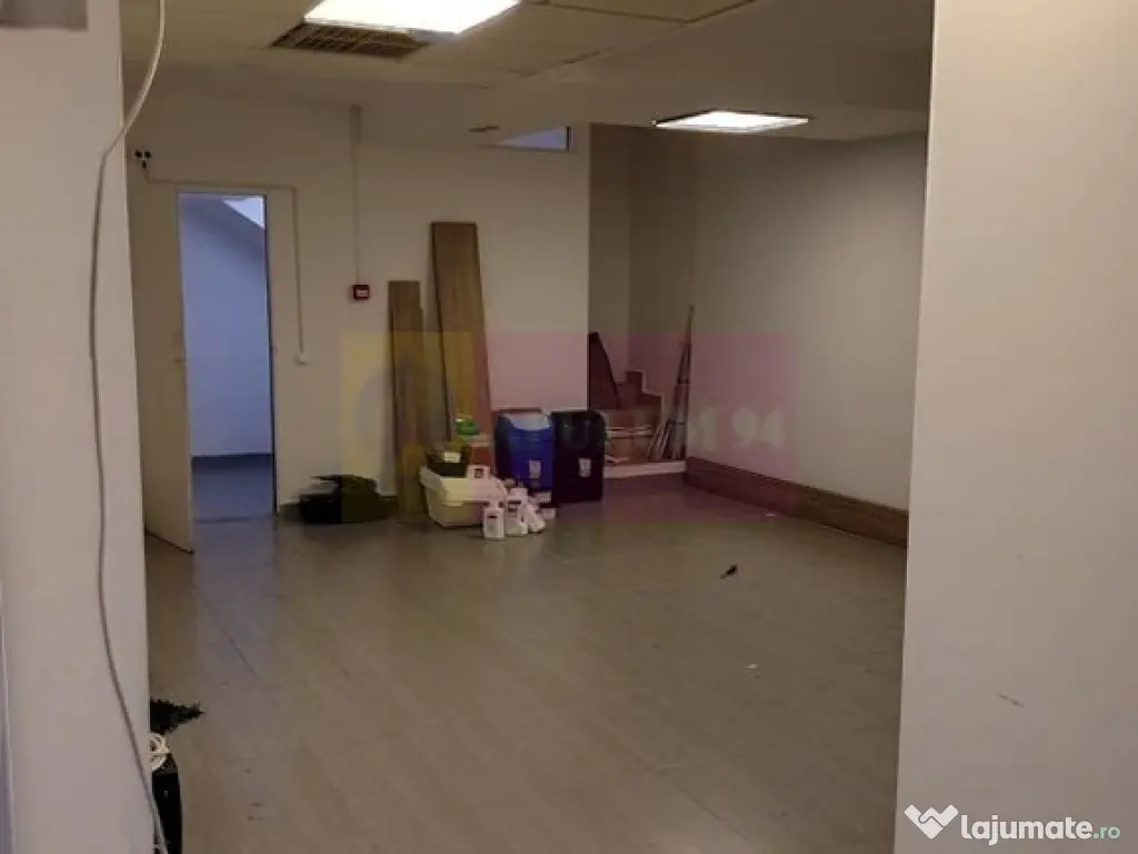 Spatiu 106 mp demisol, intrare separata, utilitati inclus...