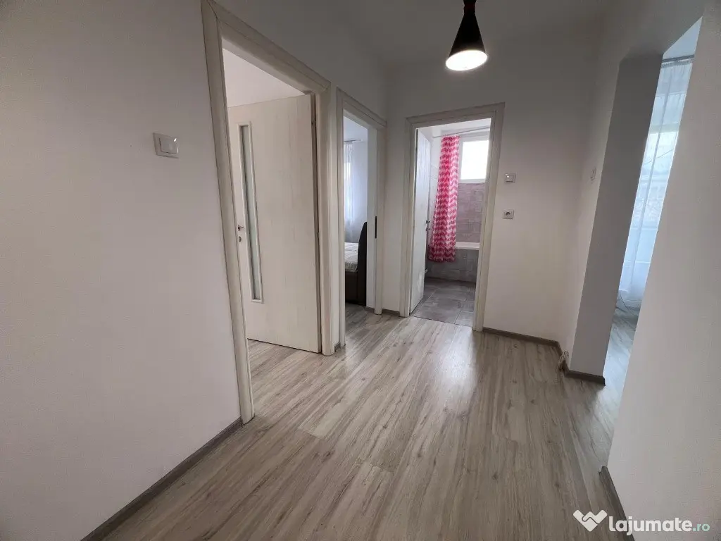 Apartament 3 camere,zona Gojdu