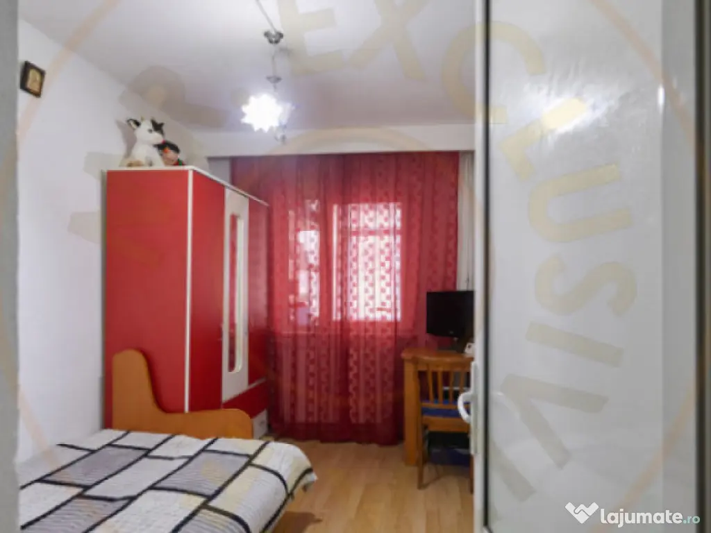 Apartament 3 camere Trivale 