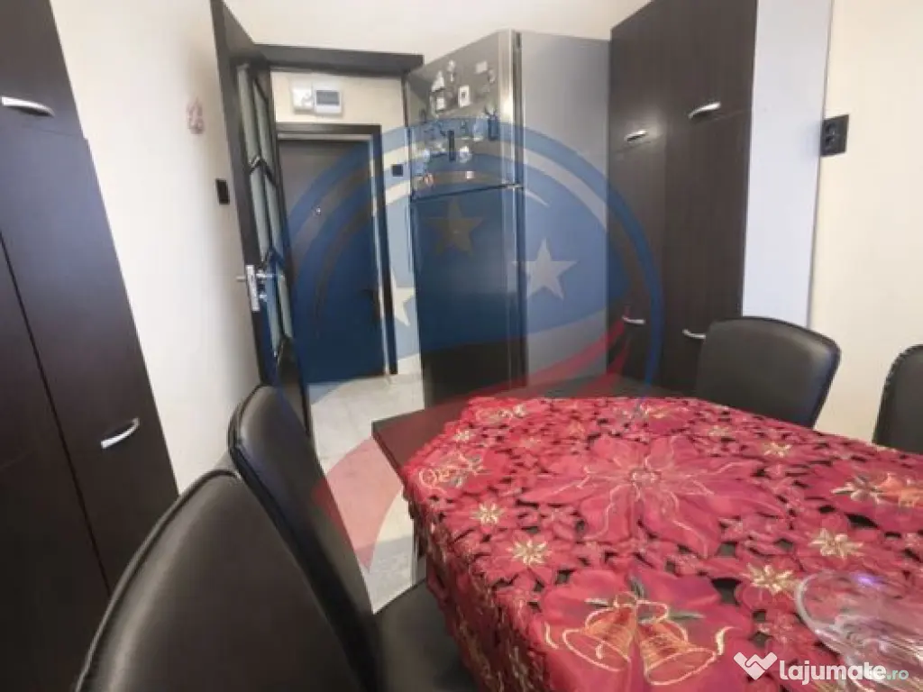 Apartament cu 3 camere, Ultracentral, pasaj Unirea