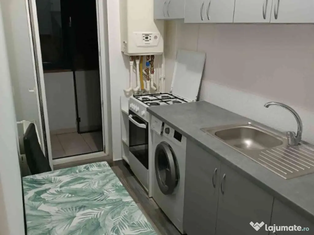 Garsoniera de inchiriat Militari Residence, Strada Orhideelor