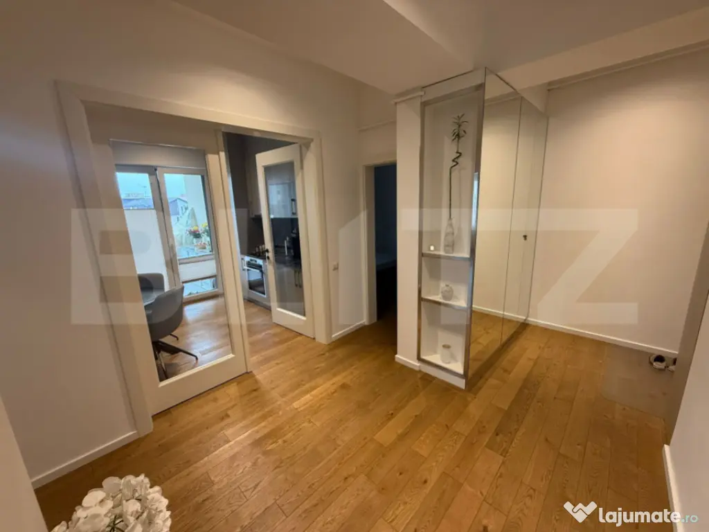 Apartament 3 camere decomandat, 98 mp, zona Sfintii Apostoli