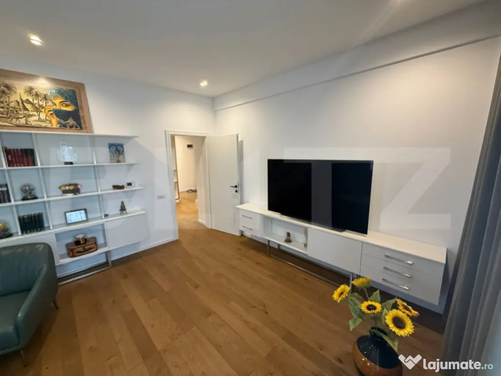 Apartament 3 camere decomandat, 98 mp, zona Sfintii Apostoli