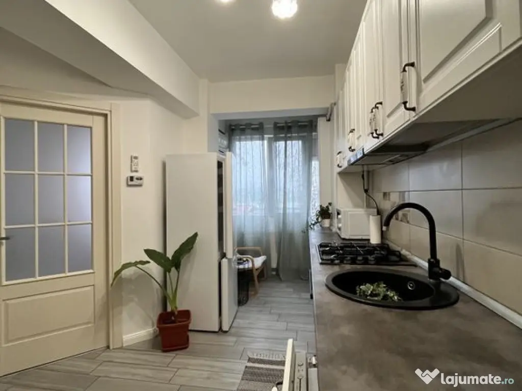 Studio bine compartimentat, parcare, complet mobilat, ren... 