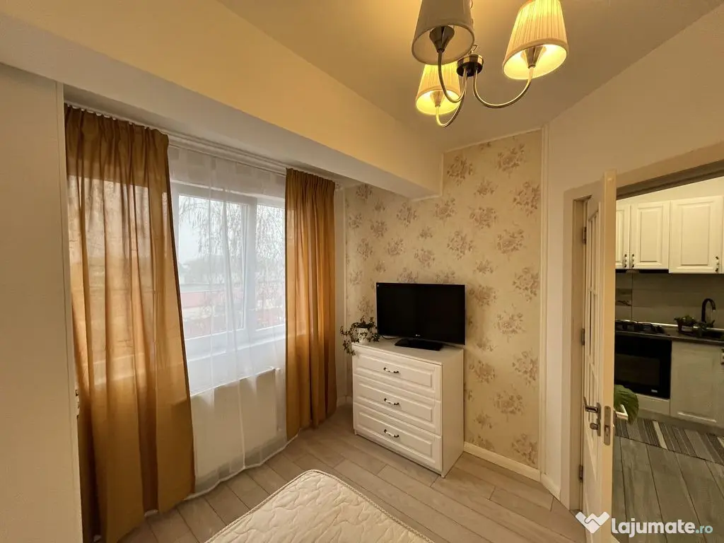 Studio bine compartimentat, parcare, complet mobilat, ren... 