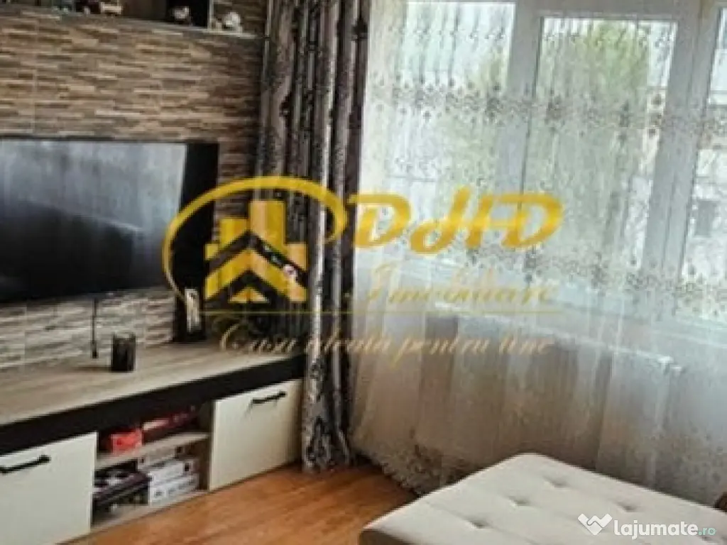 Apartament 3 camere Pod Ros