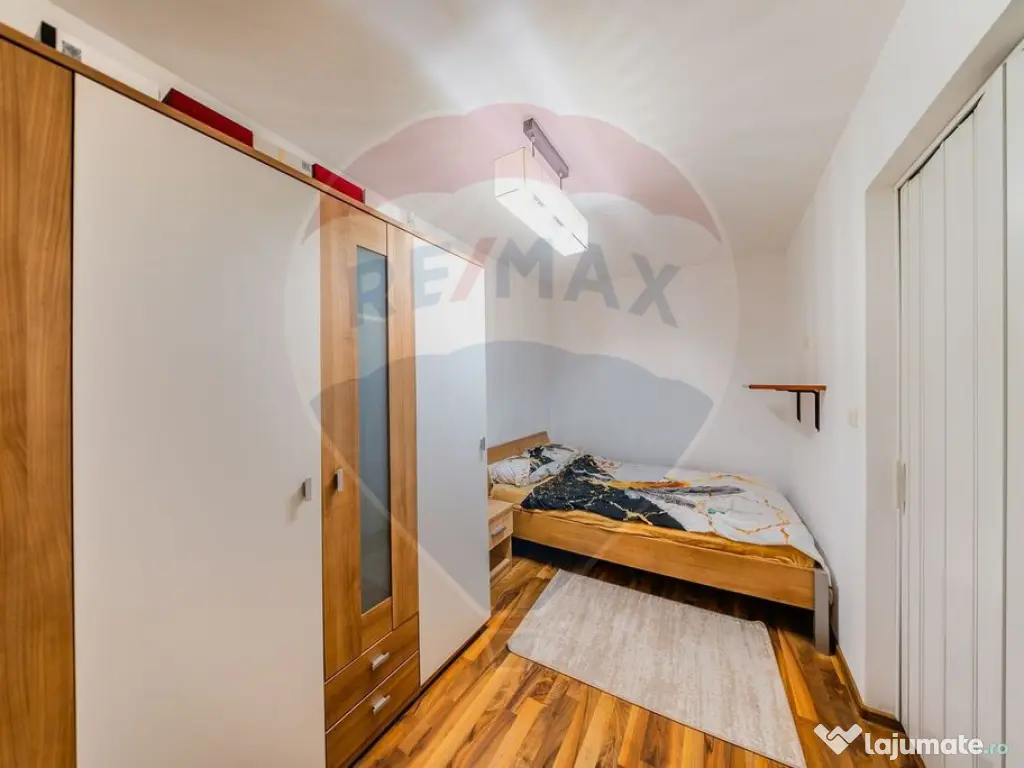 Apartament cu 2 camere de închiriat în zona Intim 