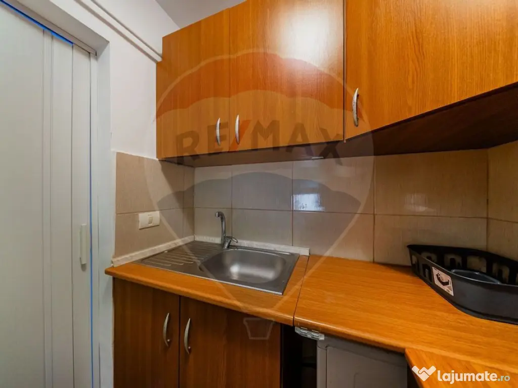 Apartament cu 2 camere de închiriat în zona Intim 