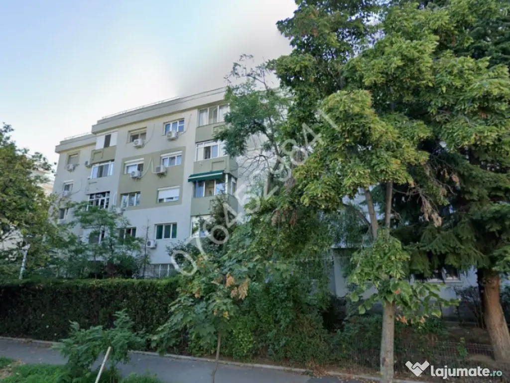 Apt. 2 cam. zona Aviatiei, Str. Borșa, la 5 min. metrou Aurel Vlaicu.