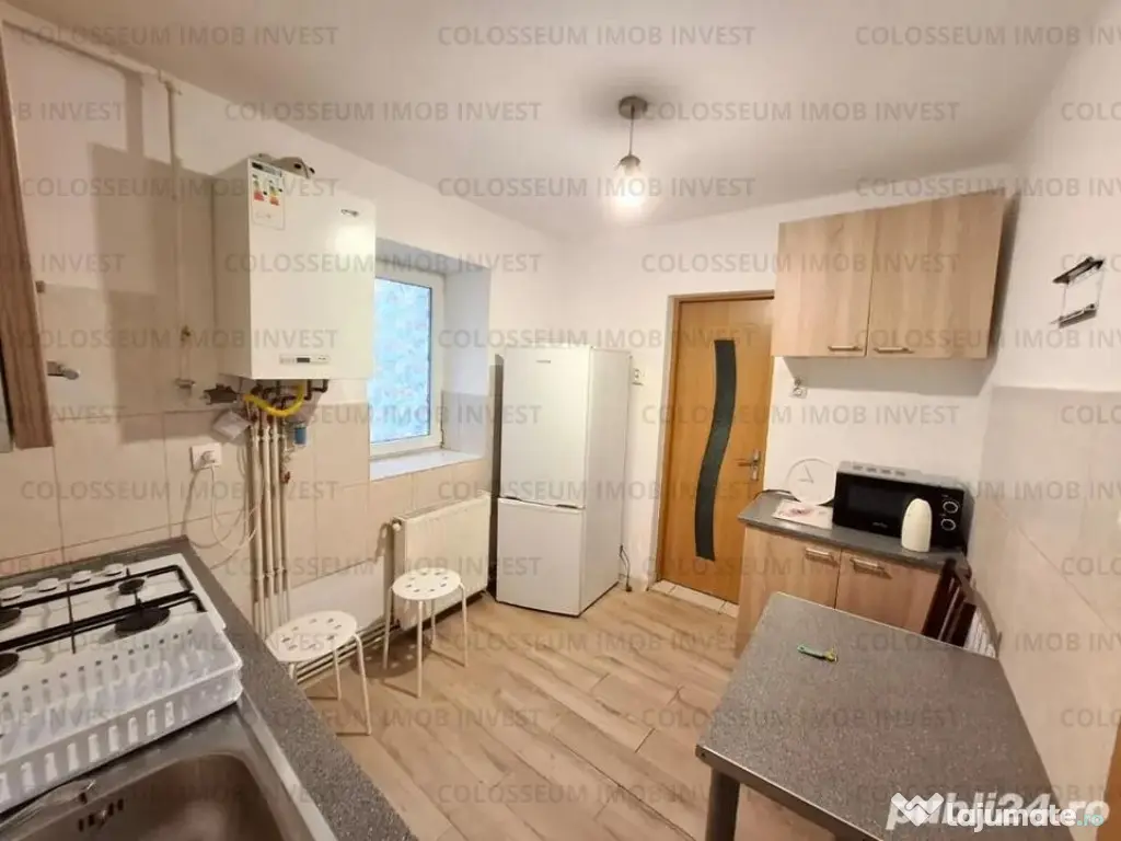 Garsoniera decomandata - zona Brasovul Vechi 