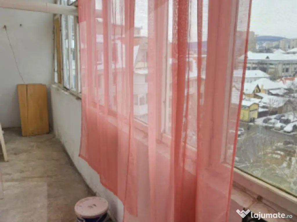 Apartament 2 camere, zonă centrală, lift -Sf.Gheorghe 