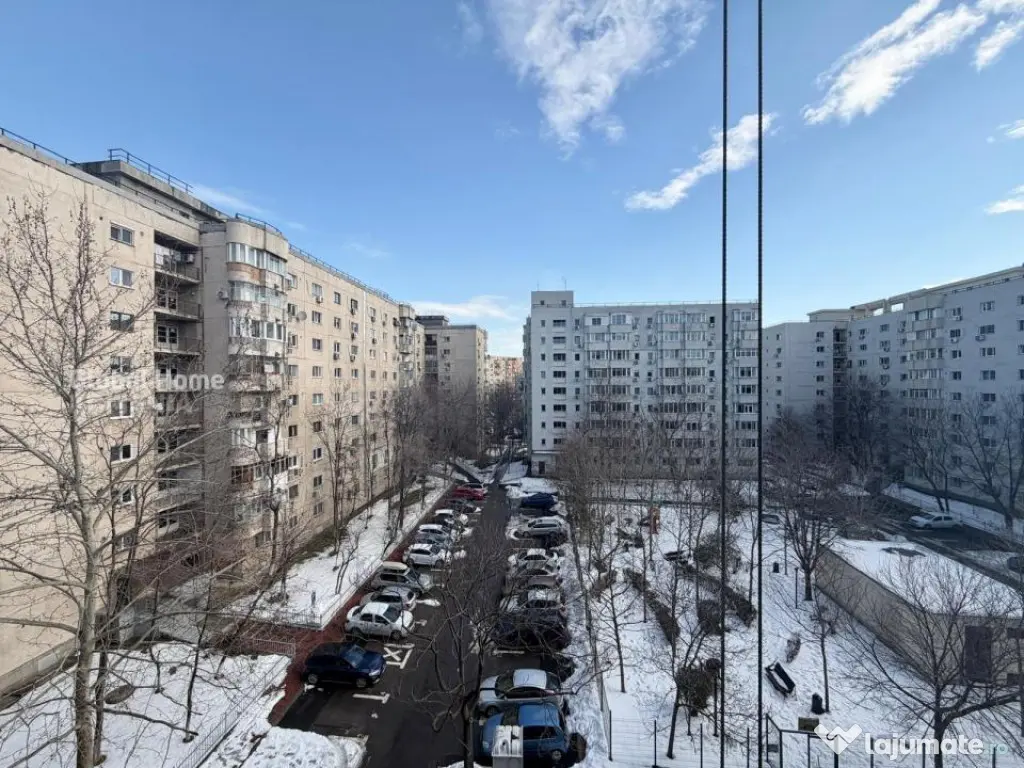 Garsoniera | 38 MP | Zona Unirii - Camera De Comert | Balcon 