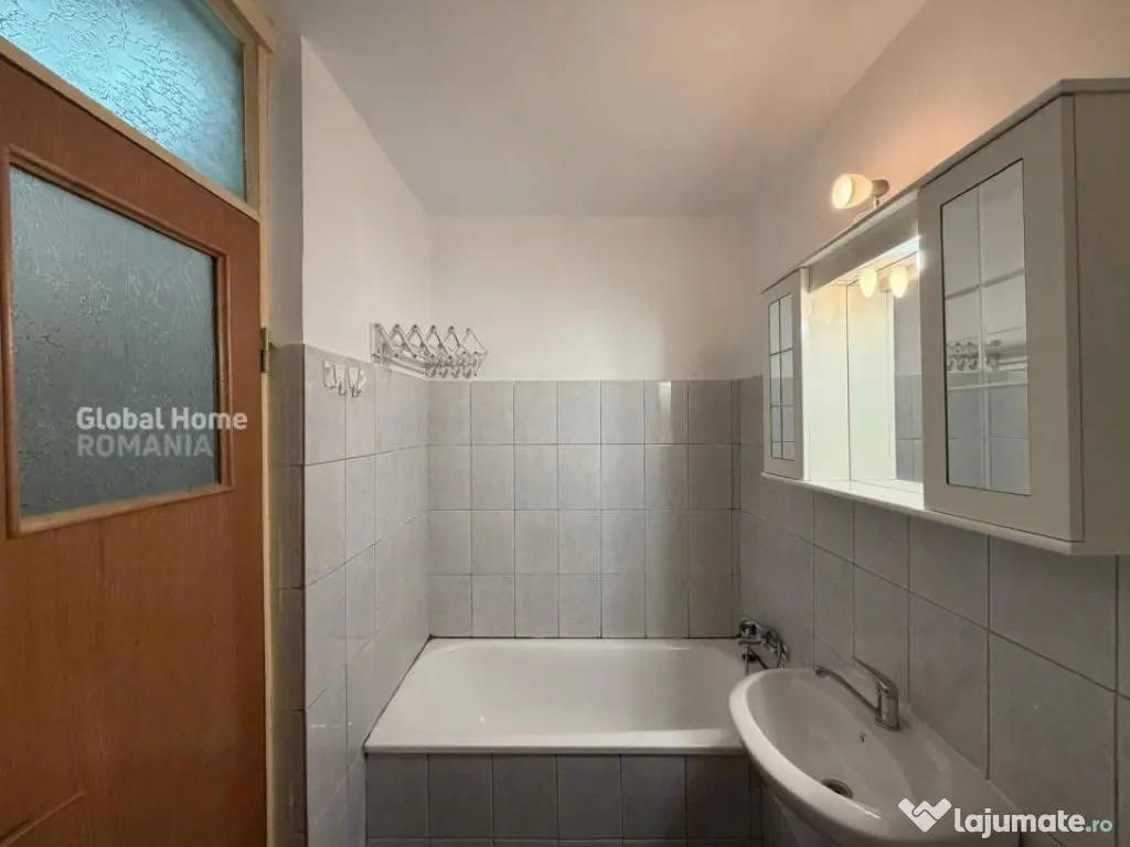 Garsoniera | 38 MP | Zona Unirii - Camera De Comert | Balcon 