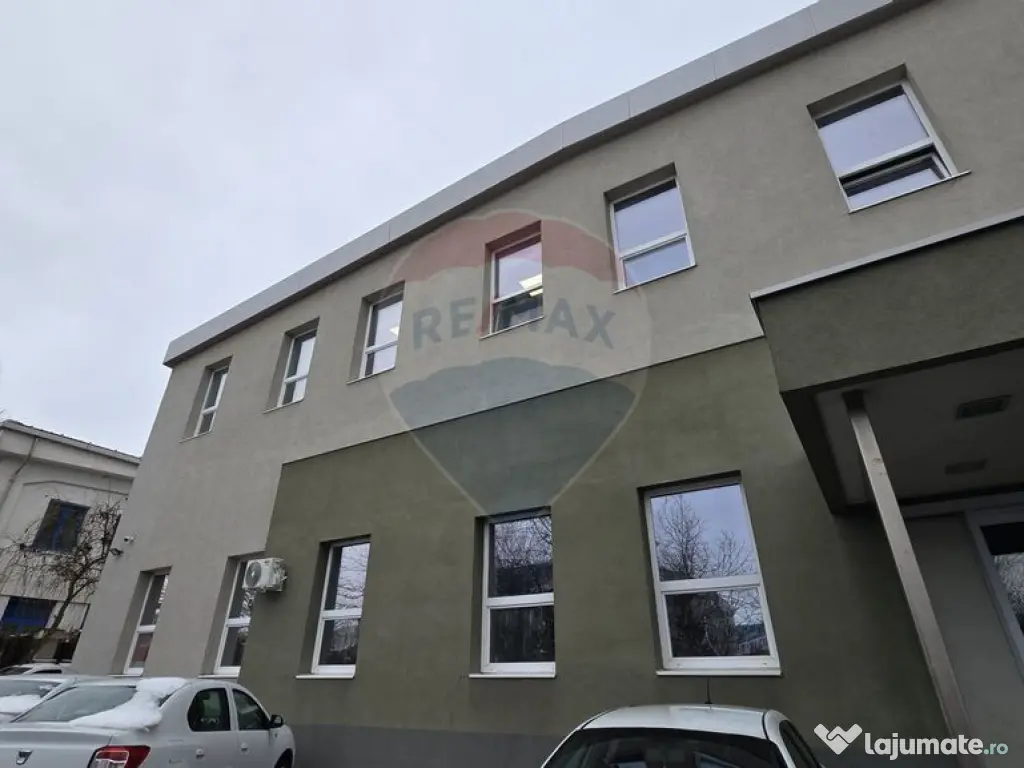 Spațiu de birouri de 1,780mp de vânzare în zona 13 Sep...