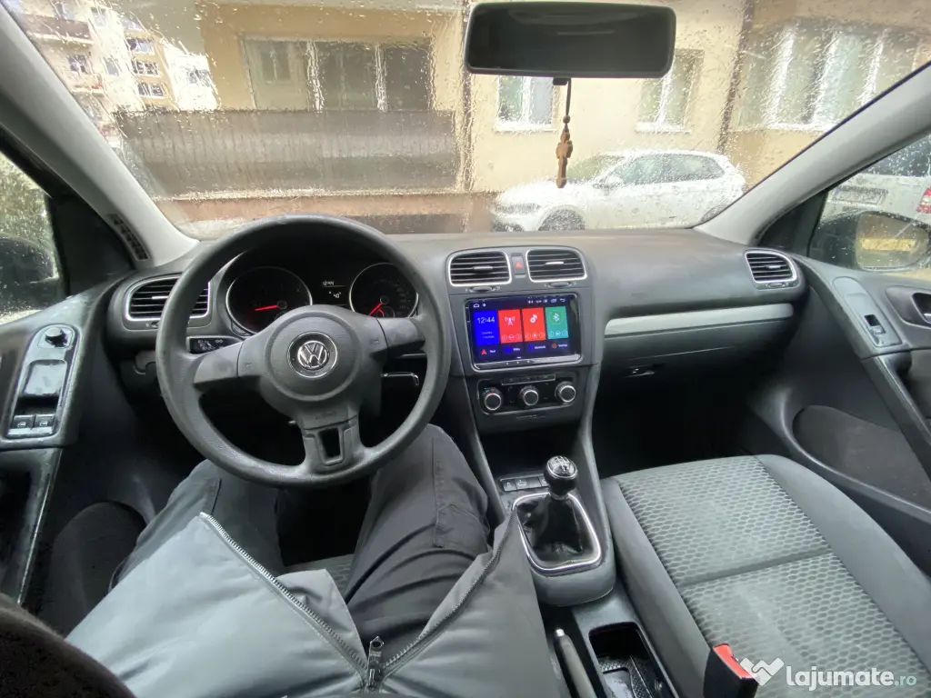 Vând Golf 6 1.6 TDI 105 CP 