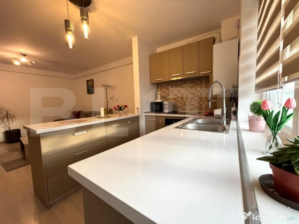 Studio premium 2 camere, parcare inclusă în Sânpetru 