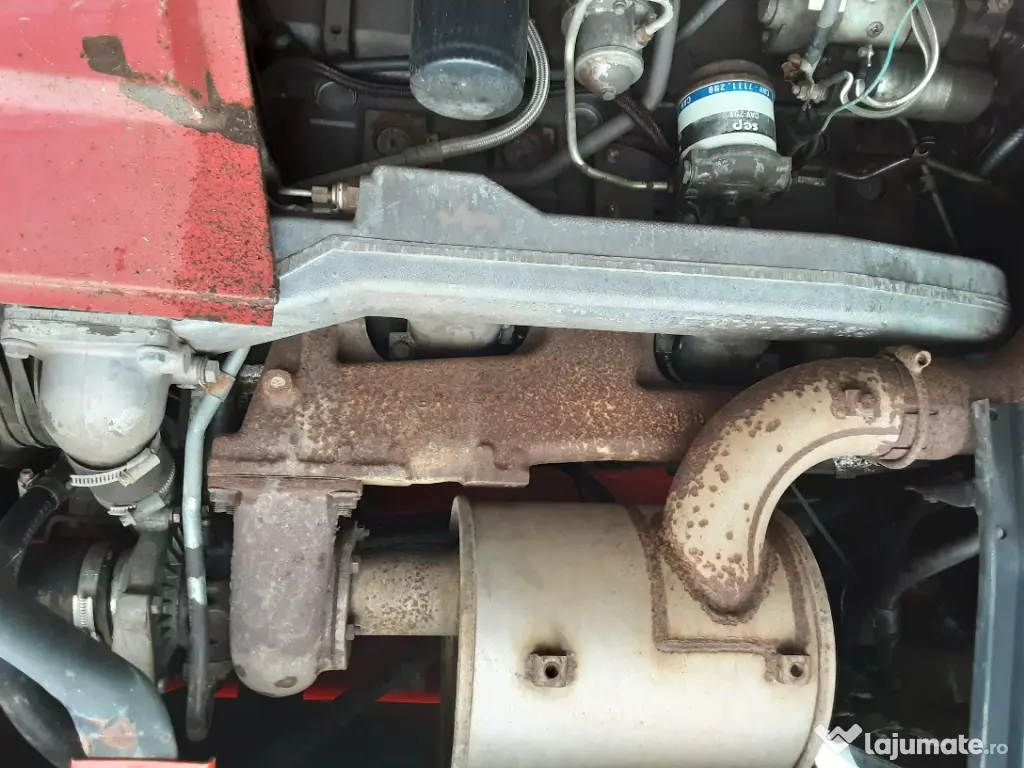 Tractor Massey-Ferguson 130 cp 