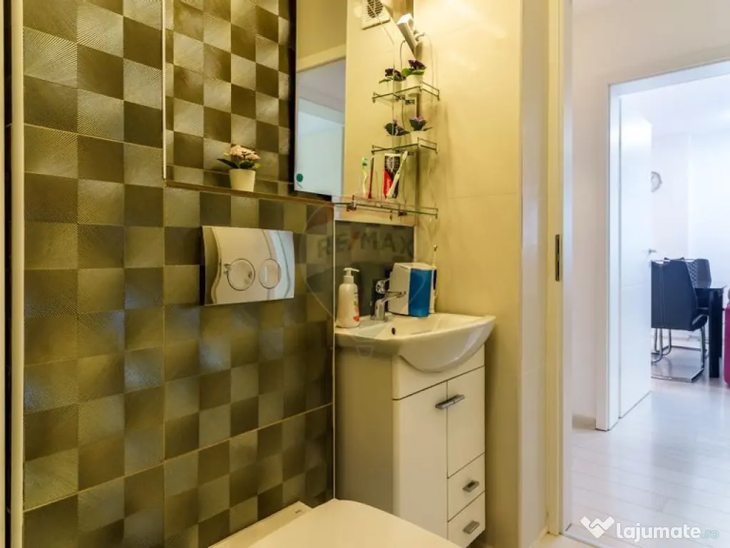 Apartament de vanzare | 3 camere | complet renovat | Mana... 