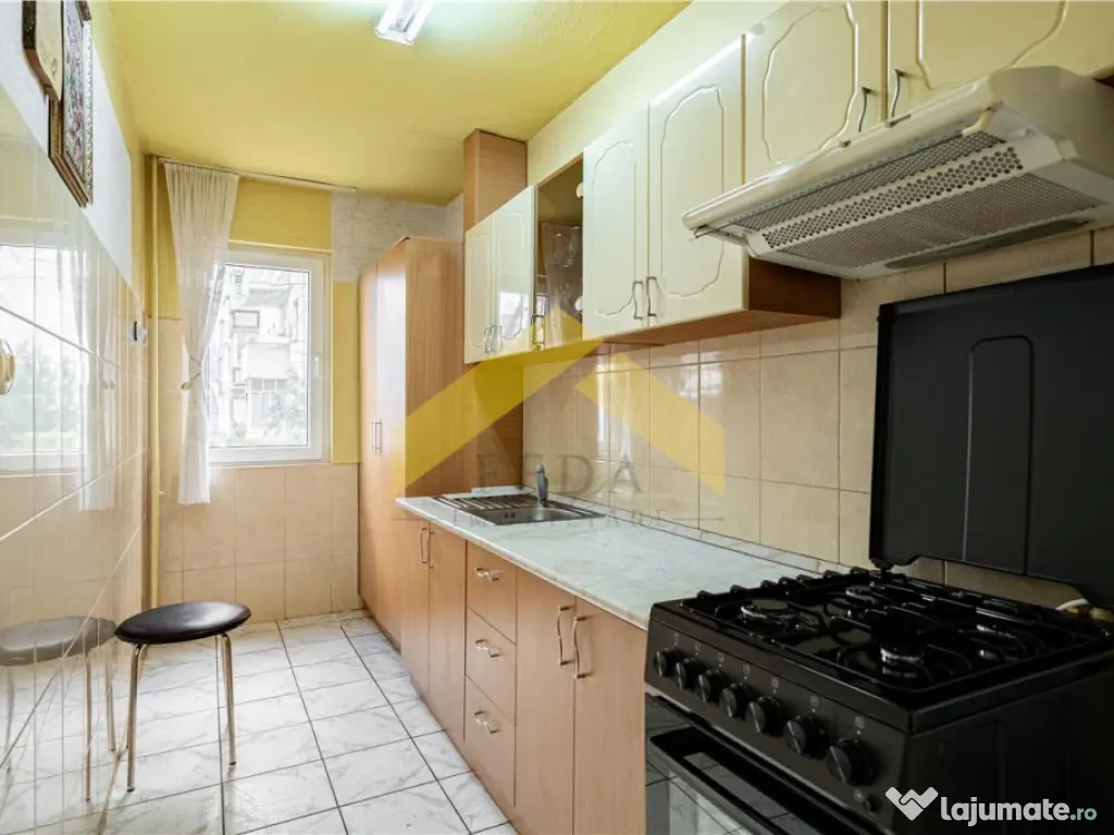 Apartament 2 camere de in zona Aurel Vlaicu 